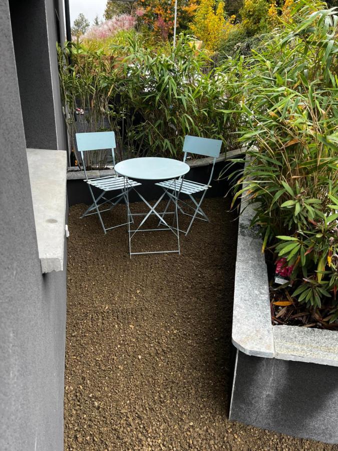 Superbe Appartement Entre Lac Et Montagne. 베이리에-뒤-락 외부 사진
